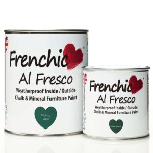 Chien Blanc Interiors: Furniture Paint - Victory Lane (British racing green). Photo shows 750ml tin and 250ml tin.